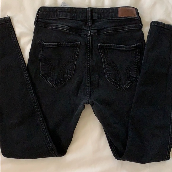 ‼️Sold‼️🌺Hollister -Skinny Jeans - Picture 2 of 7
